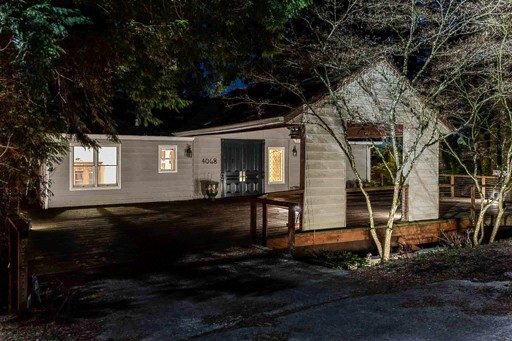 4068 SW Hewett Blvd, Northwest Contemporary home in Portland's Southwest Hills.